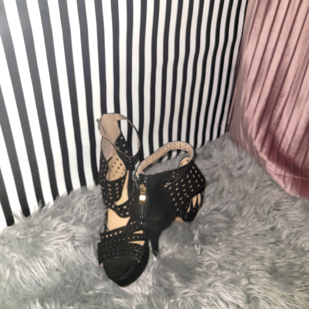 Just Fab sandal heel